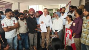 ਫੀਸ ਵਾਧੇ ਵਿਰੋਧੀ ਫਰੰਟ ਦੀ ਹੋਈ ਵੱਡੀ ਜਿੱਤ , ਫੀਸਾਂ ਦਾ ਕੁੱਲ ਵਾਧਾ ਹੋਇਆ ਵਾਪਸ।