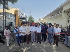 ਵਿਧਾਇਕ ਅਜੀਤਪਾਲ ਕੋਹਲੀ ਵੱਲੋਂ ਡਿਲਾਈਟ ਕਲੋਨੀ ਵਿਖੇ 50 ਲੱਖ ਦੀ ਲਾਗਤ ਵਾਲੀ ਸੜਕ ਦਾ ਉਦਘਾਟਨ