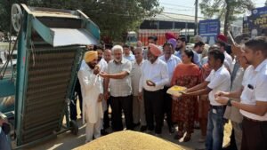 ਖੁਰਾਕ ਸਪਲਾਈ ਮੰਤਰੀ ਵੱਲੋਂ ਪਟਿਆਲਾ ਦੀ ਅਨਾਜ ਮੰਡੀ 'ਚ ਝੋਨੇ ਦੀ ਖਰੀਦ ਦਾ ਜਾਇਜ਼ਾ 