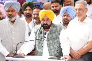 ਜਿਸ ਤਰ੍ਹਾਂ ਨਹਿਰੀ ਪਾਣੀ ਹਰ ਖੇਤ ਤੱਕ ਪਹੁੰਚਿਆ ਹੈ, ਉਸੇ ਤਰ੍ਹਾਂ ਬੱਸਾਂ ਪੰਜਾਬ ਦੇ ਹਰ ਪਿੰਡ ਤੱਕ ਪਹੁੰਚਣਗੀਆਂ: ਮੁੱਖ ਮੰਤਰੀ ਭਗਵੰਤ ਸਿੰਘ ਮਾਨ
