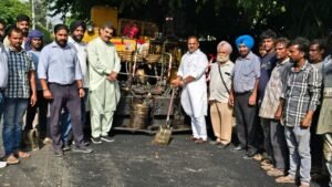 ਇਸੇ ਮਹੀਨੇ ਦੇ ਅੰਦਰ ਵਾਰਡ ਦੀਆਂ ਸਾਰੀਆਂ ਸੜਕਾਂ ਦਾ ਕੰਮ ਮੁਕੰਮਲ ਕਰਨ ਦਾ ਟੀਚਾ