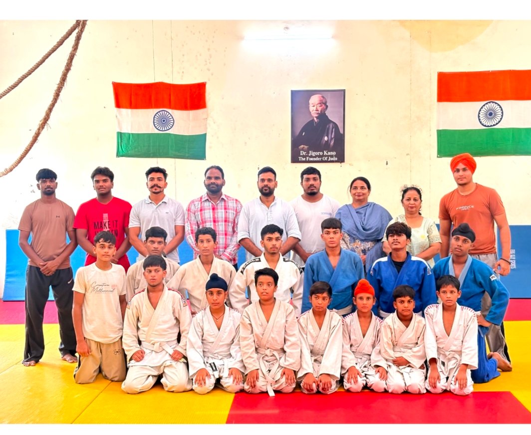 ਸਕੂਲ ਆਫ ਐਮੀਂਨੈਸ ਫੀਲਖਾਨਾ ਨੇ ਜ਼ੋਨਲ ਕੁਰਾਸ਼ ਅਤੇ ਜੂਡੋ ਵਿੱਚ ਜਿੱਤੇ 19 ਗੋਲਡ ਅਤੇ 4 ਸਿਲਵਰ ਮੈਡਲ