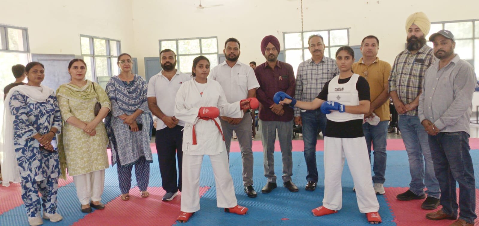 70ਵੇਂ ਜ਼ਿਲ੍ਹਾ ਸਕੂਲ ਟੂਰਨਾਮੈਂਟ 'ਚ ਲੜਕੀਆਂ ਦੇ ਕਰਾਟੇ ਮੁਕਾਬਲੇ ਕਰਵਾਏ ਗਏ